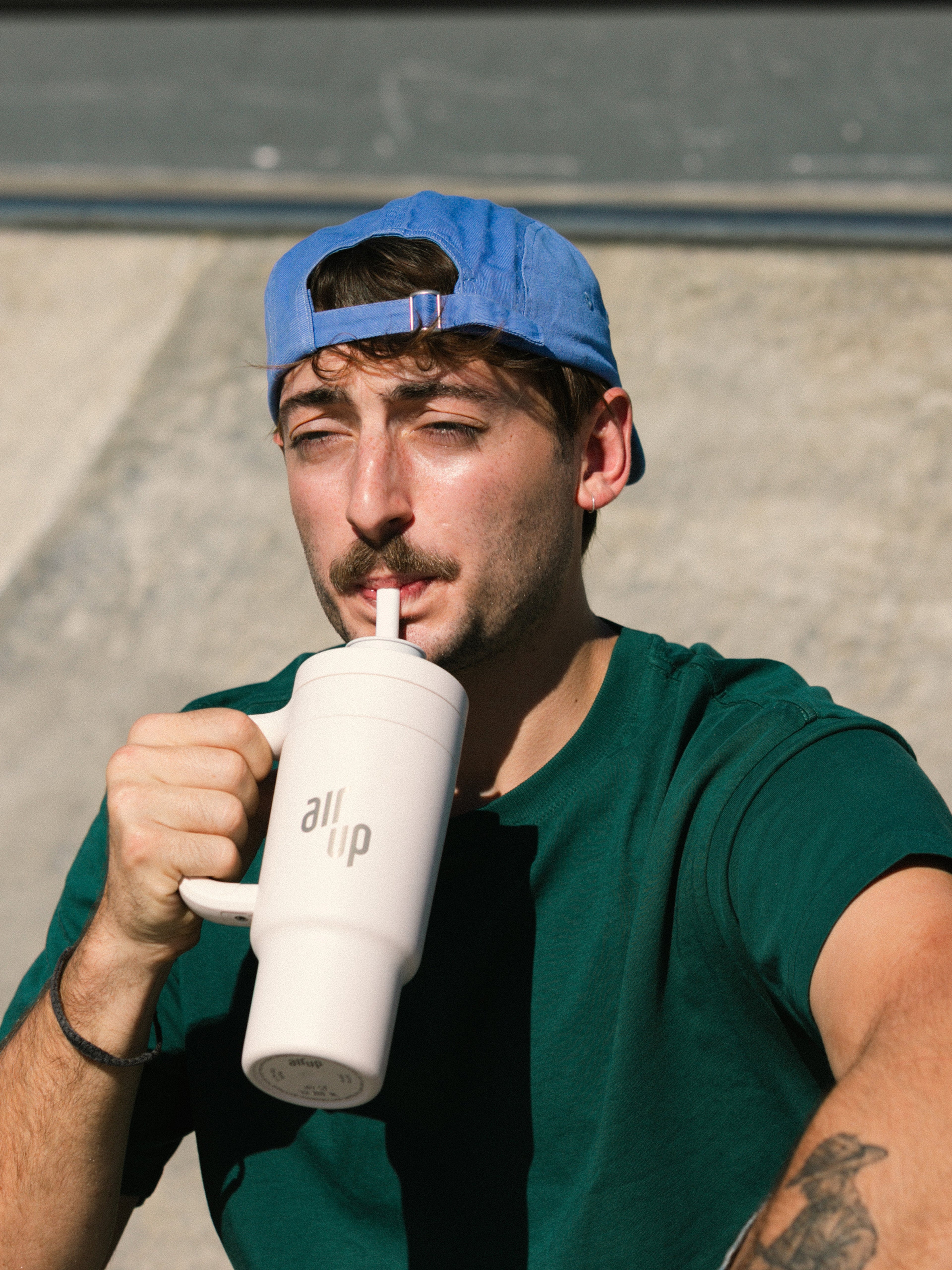 PDP - air up® Tumbler with Handle - Creamy White - 150000218 - Card 2